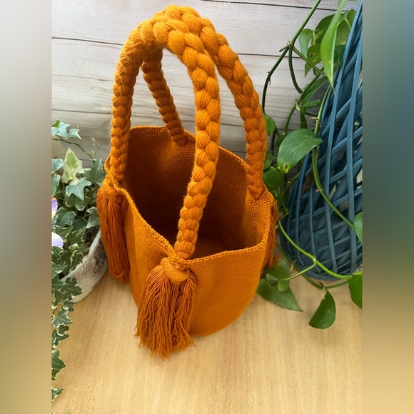 Classic Burnt Orange Handwoven Tote Bag- Boho Chic Trendy Top Handle Bag - Picture 6 of 7